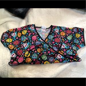 Sugar skull scrub top